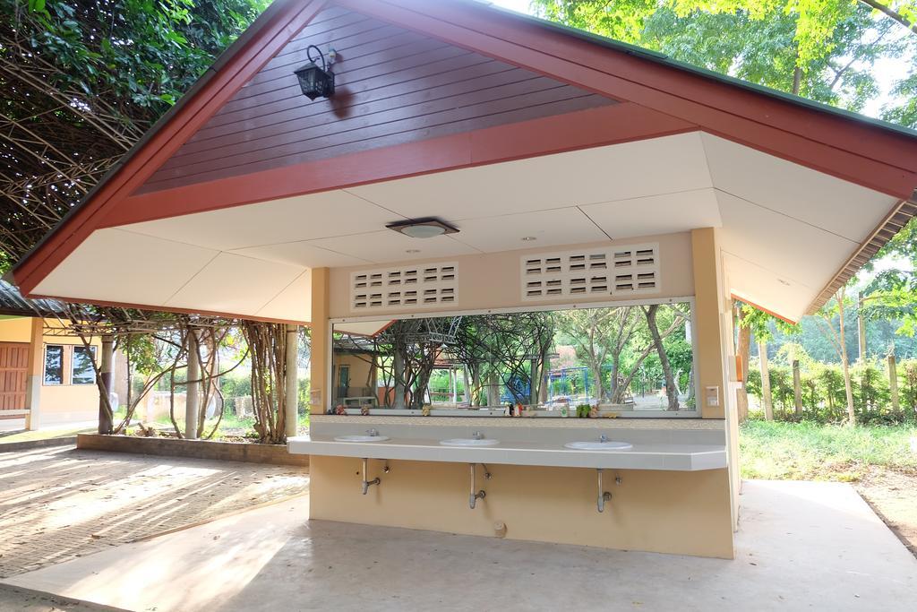 Baan Suan Chan Kanchanaburi Værelse billede